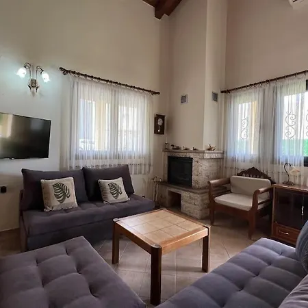 Zaros Cottage Holiday home