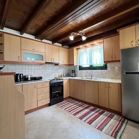 Zaros Cottage Holiday home *