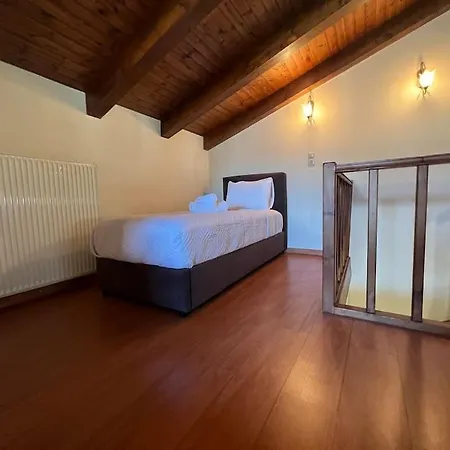 Zaros Cottage *